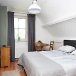 De Genderense Hoeve * Genderen