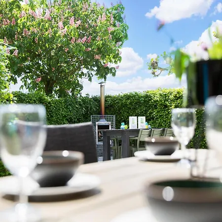 De Genderense Hoeve Genderen