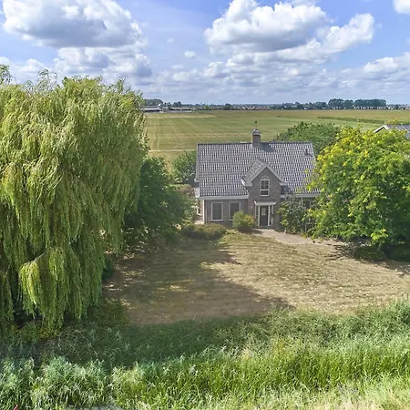 De Genderense Hoeve Genderen